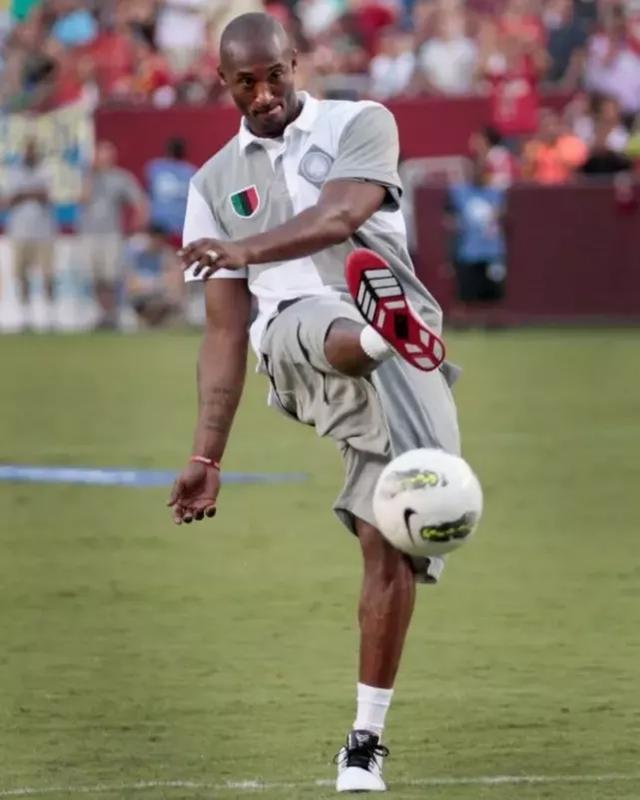 火箭惨变联盟笑柄！杜兰特成“拆队王”，为何他始终无法媲美詹姆斯？