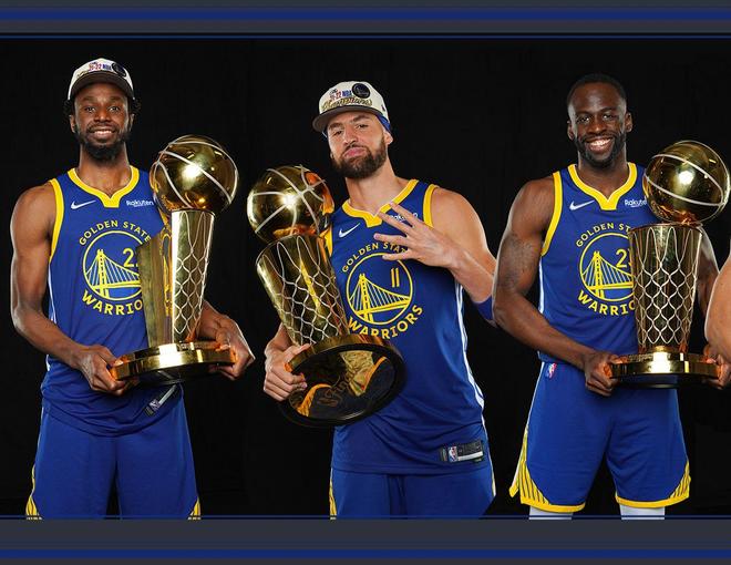 詹姆斯十大“历史唯一”成就排行榜