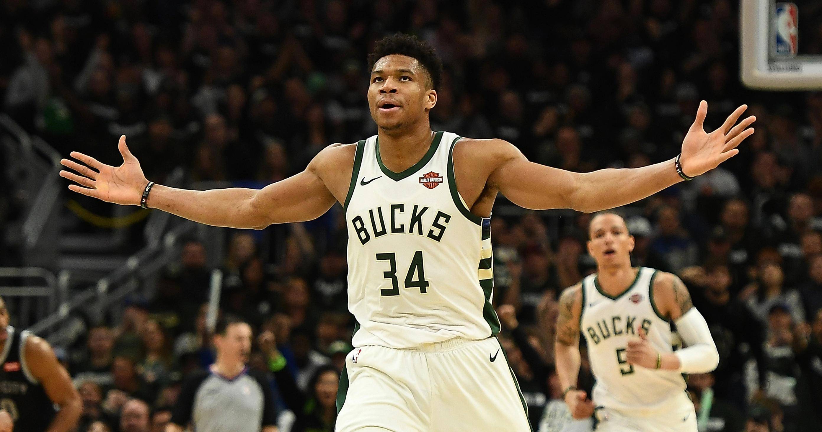 详解棒球规则中的打击干扰定义