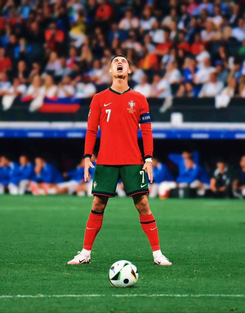 意大利诺首次战胜孔蒂，博洛尼亚终结主场对那不勒斯6场不胜