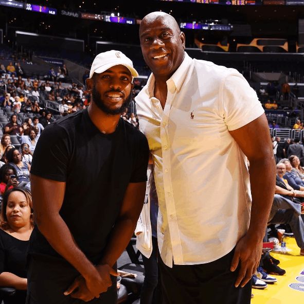 美记：国王GM迫切想要交易拉文，他认为球队失分多都怪拉文