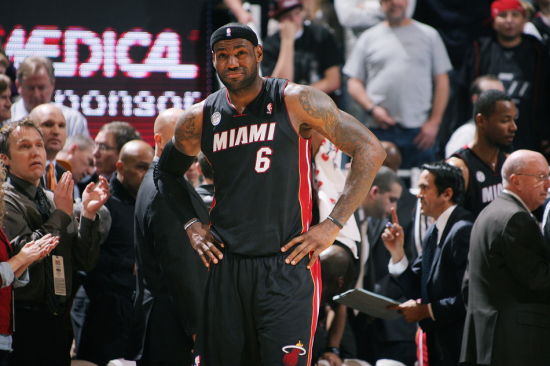 波士顿红袜队战绩在分区垫底，总经理开启彻底重建