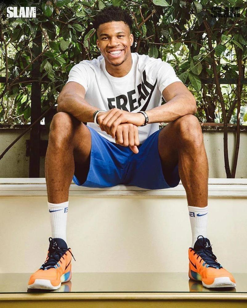 13分钟只拿3分，火箭队新援复出低迷6场 4年合同看走眼 申京伤停2周