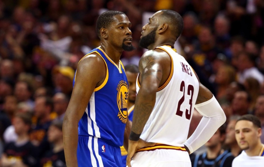 大谷翔平在 2021 年击出 8 支 450 英尺以上的本垒打，让力学专家直呼“不符合常理”